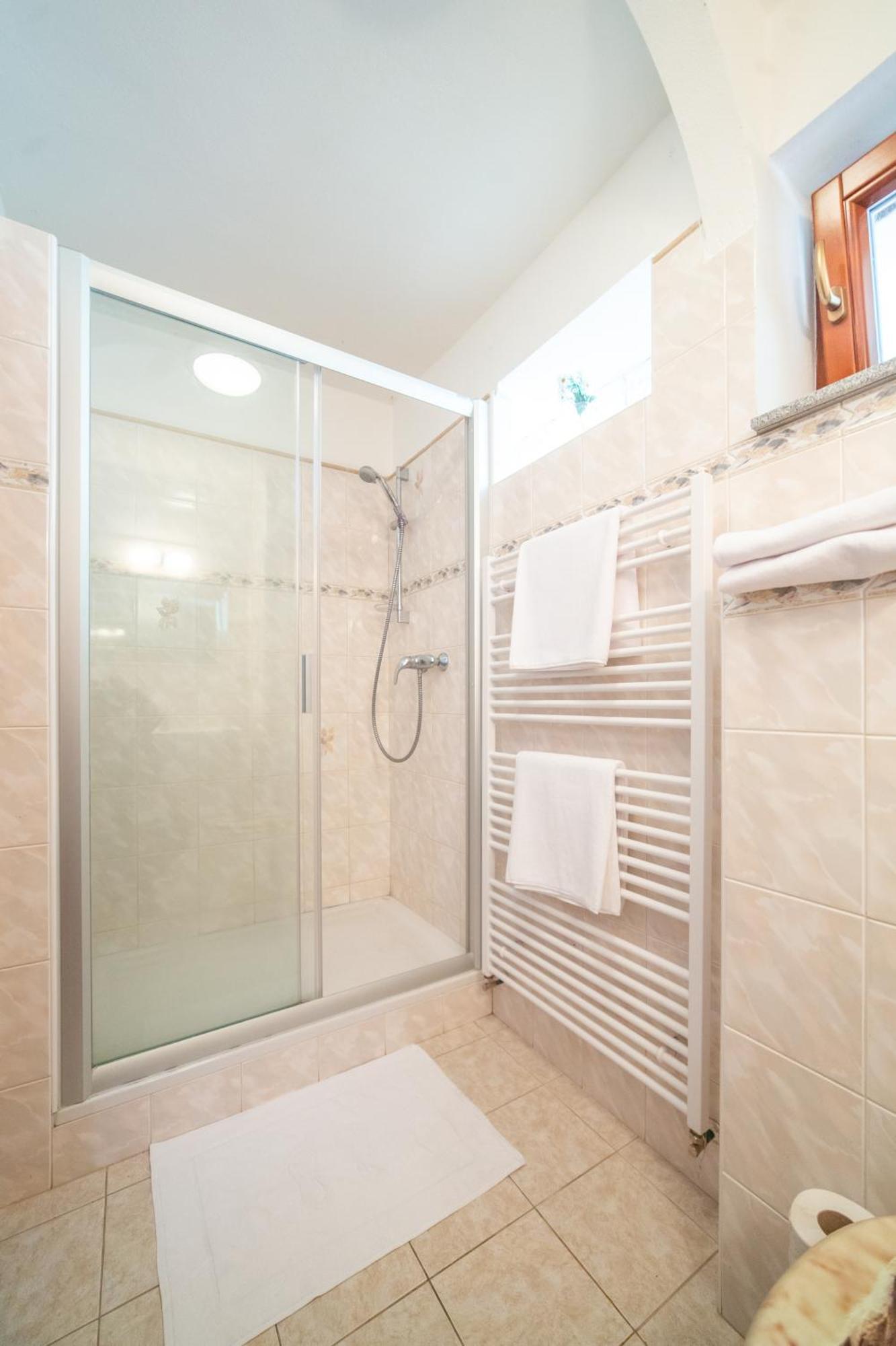 Rezidence Plesivec - Rodinny Apartman S 3 Loznicemi Český Krumlov Eksteriør billede
