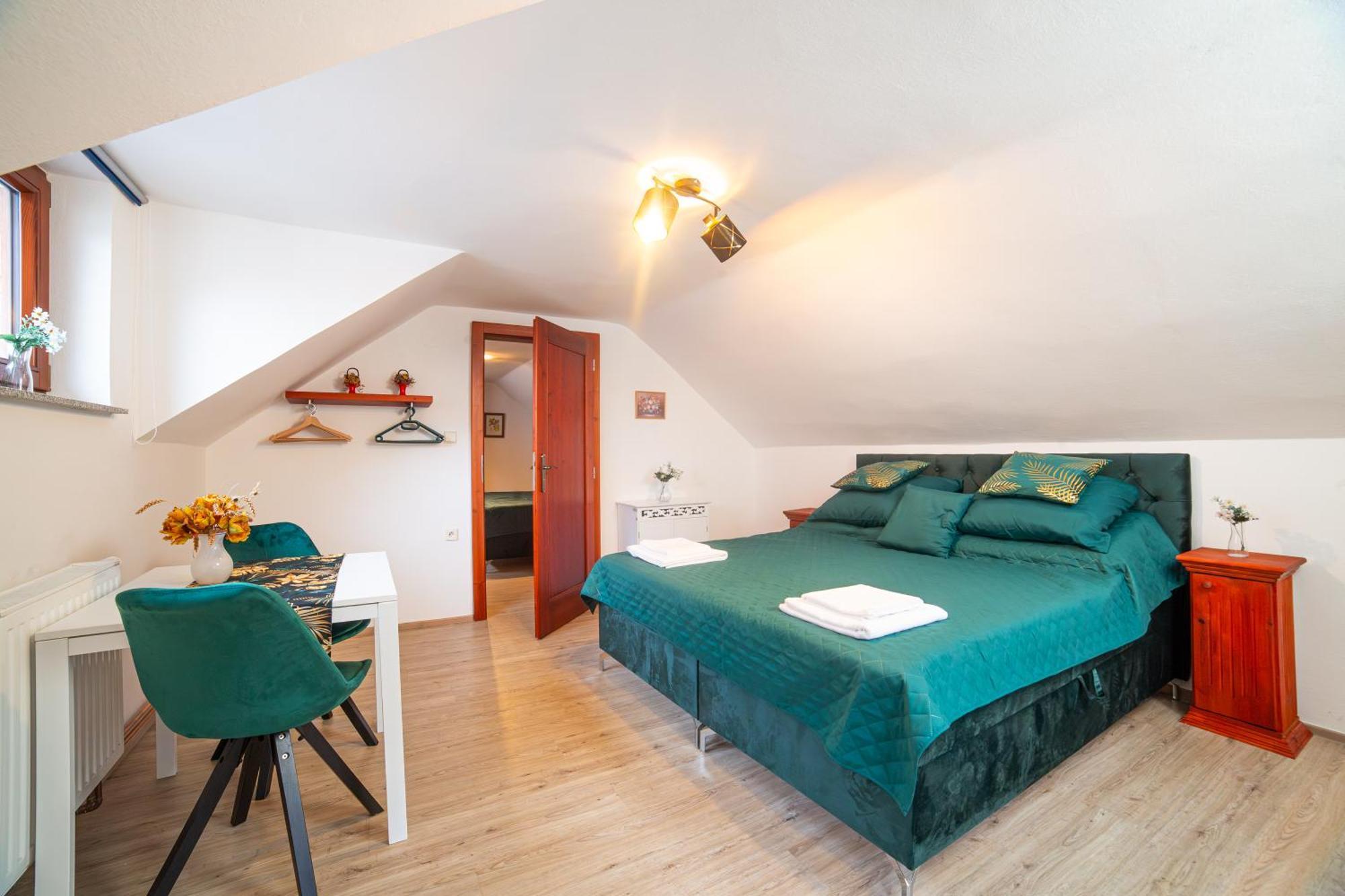 Rezidence Plesivec - Rodinny Apartman S 3 Loznicemi Český Krumlov Eksteriør billede