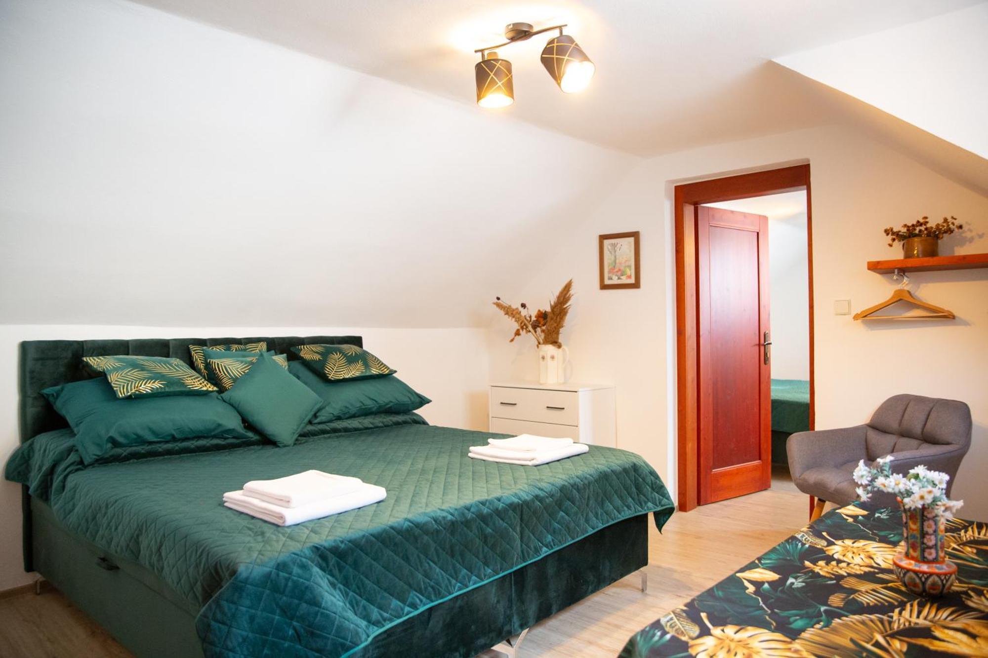 Rezidence Plesivec - Rodinny Apartman S 3 Loznicemi Český Krumlov Eksteriør billede