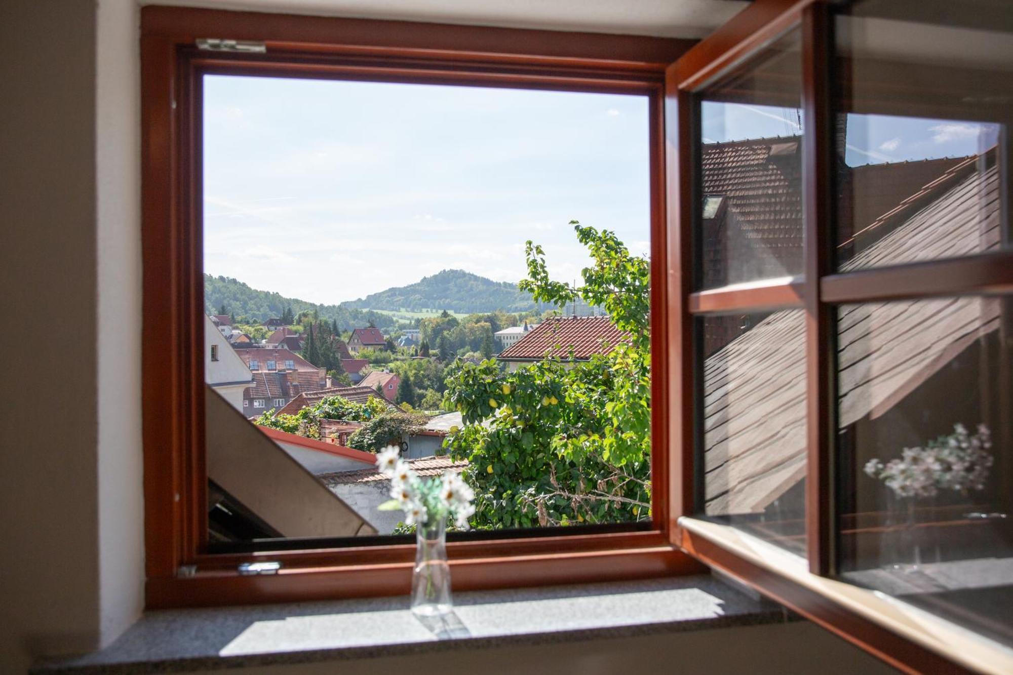 Rezidence Plesivec - Rodinny Apartman S 3 Loznicemi Český Krumlov Eksteriør billede